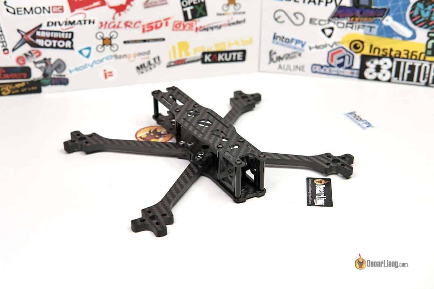 SpeedyBee Source One V5 5-Inch V6 Karbon Fiber FPV Drone Gövde Çerçeve Kiti (Open Source Design)